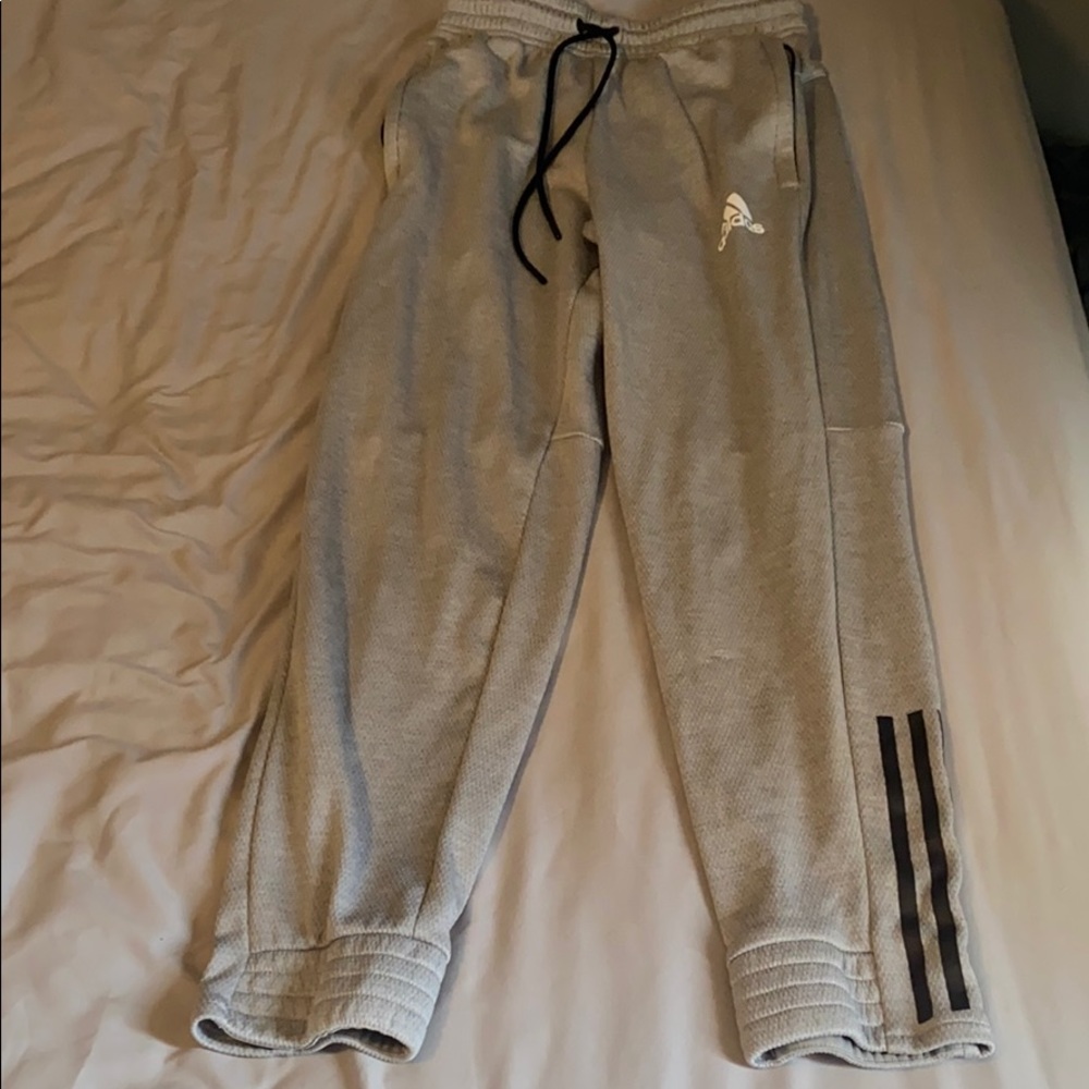 Men’s small adidas joggers